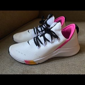 Nike Air Zoom Elevate